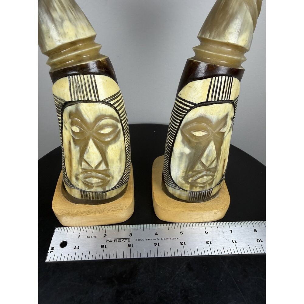 Vintage Carved Cattle Horn Mask Sculptures Pair Folk Art Boho - Picture 11 of 11